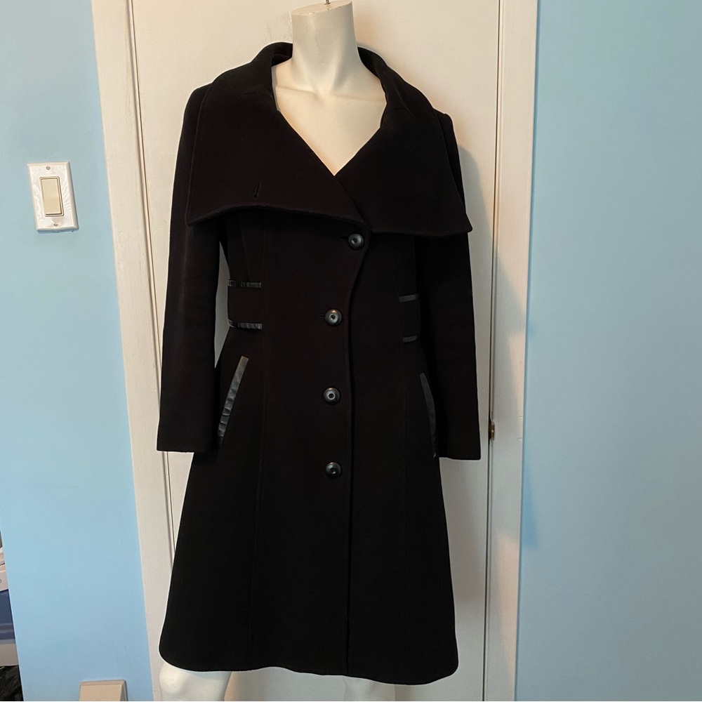 ✨ Stunning Mackage Wool-Cashmere Coat ✨